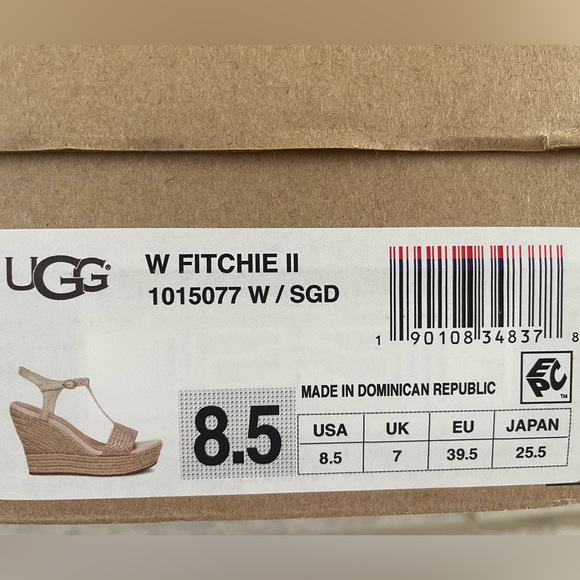Ugg Fitchie sandals size 8.5. Excellent, gently used condition w/ original box. - Picture 4 of 4